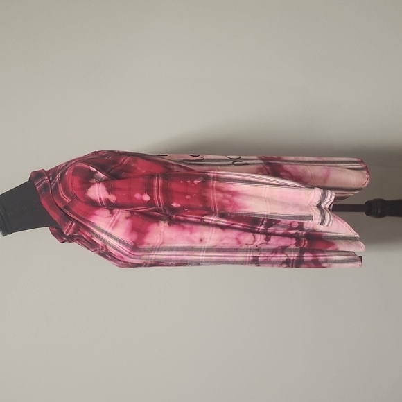 Bleached flannels - Picture 2 of 6
